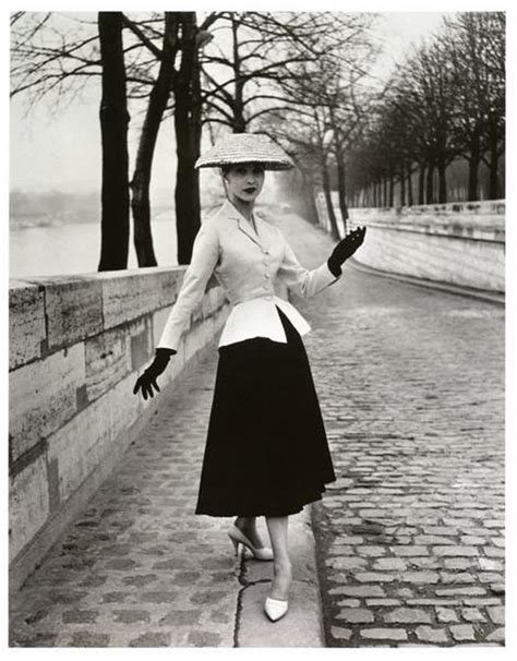 christian dior serie|Christian Dior 1947 fashion style.